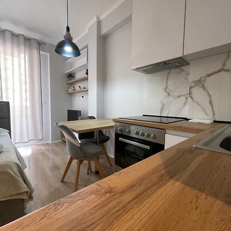 Tirana Sunshine Apartment Exterior foto